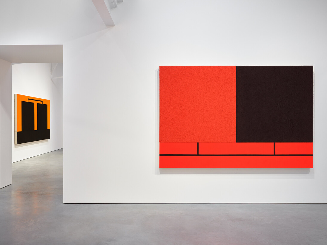 Peter Halley, Exhibition view. Courtesy of Modern Art