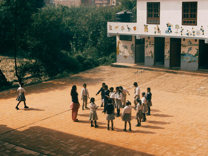 Investir na valorização dos profissionais da educação é essencial para fortalecer o ensino e reduzir as desigualdades de oportunidades