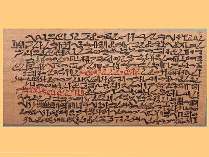 È celebre per aver scritto una delle più antiche opere di letteratura sapienziale: gli "Insegnamenti di Ptahhotep"