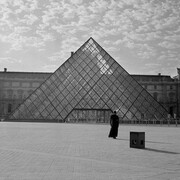 Carrie Mae Weems, The Louvre (from "The Museum Series"), 2006–present, Digital chromogenic print, 72 × 60 inches. Courtesy the artist and Jack Shainman Gallery, New York