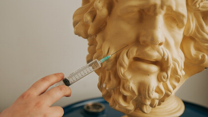 A sculpture getting a botox 