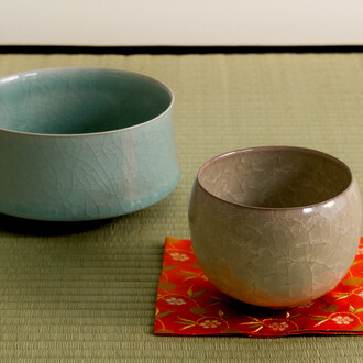 Various artists, Chawan: 50 tea bowls by contemporary Japanese ceramic makers. Courtesy of Dai Ichi Arts
