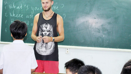 Volunteer teacher