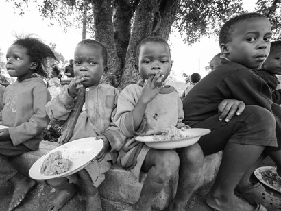 Mueren cerca de 30,000 personas de hambre todos los días del mundo