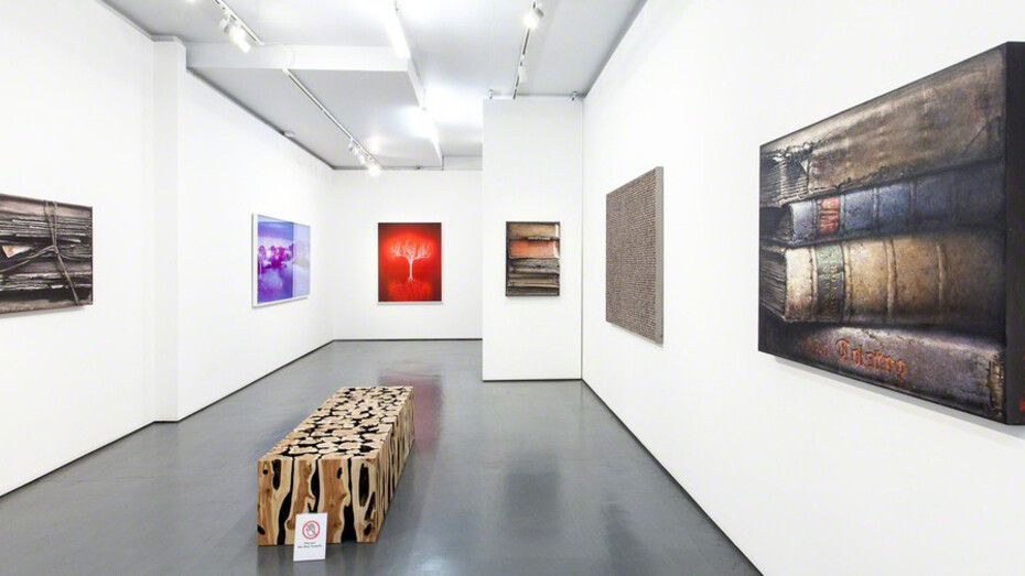 Lee Jeonglok. Courtesy of Pontone Gallery 