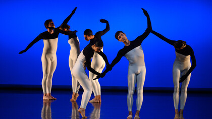 CNDC Angers, Beach Birds di Merce Cunningham, foto Andrea Macchia/Bolzano Danza