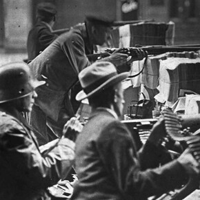 Berlin in the 1918/19 Revolution. Courtesy of Museum für Fotografie