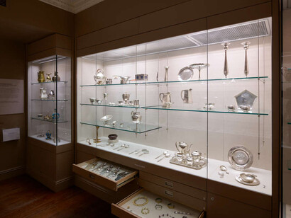 A changing reflection, exhibition view. Courtesy of Risd Museum