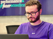 A ciência de dados enfrenta desafios como a mensuração adequada e a falta de profissionais qualificados, mas oferece grandes oportunidades para quem busca se destacar no mercado. Com a crescente demanda por decisões baseadas em dados, a importância desse campo só tende a aumentar. Foto do autor