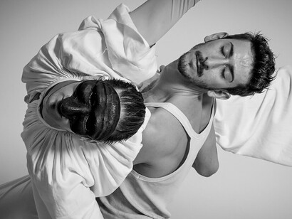 Pulcinella, un viaggio introspettivo di Riva & Repele a ritroso nel tempo