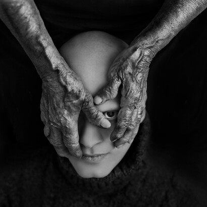 Viktorija Stapone, Portrait of My Land. Courtesy of Lacey Contemporary Gallery
