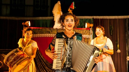 Carroça de Mamulengos