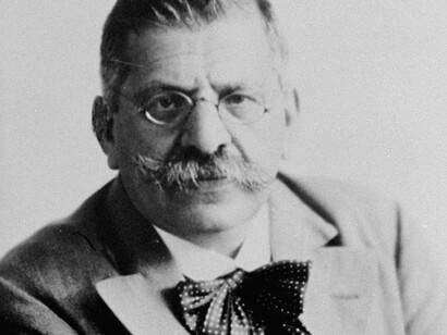 Dr. Magnus Hirschfield