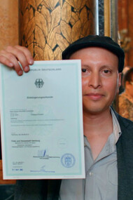 Artist Darío Aguirre shares the experiences of his particular journey