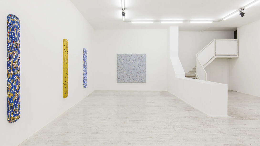 John Torreano, 2025 space: looking in looking at, vista della mostra. Per gentile concessione di Thomas Brambilla Gallery