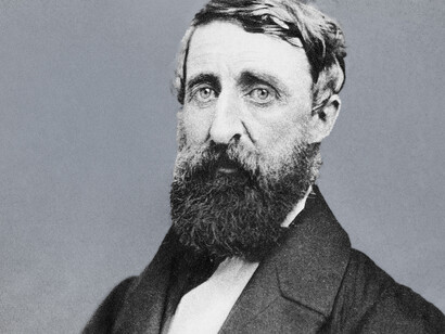 Henry David Thoreau (1817–1862) – Filósofo y escritor estadounidense, referente del pensamiento antindustrialista y de vida sencilla en contacto con la naturaleza (Walden)
