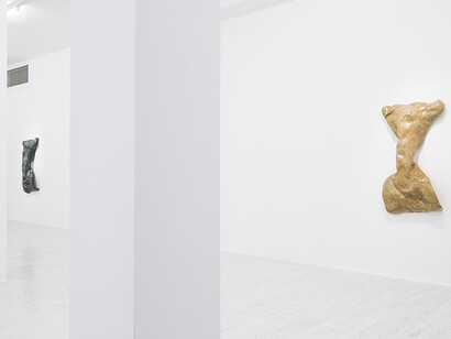 Benglis and the Baroque, Exhibiiton view. Courtesy of Thomas Brambilla Gallery