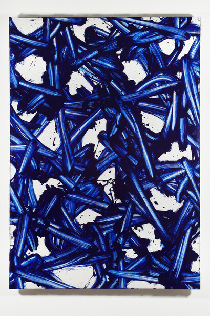 Gianni Asdrubali, Zakeusse, 2021. Pittura industriale su plexiglas applicato su tavola, 100 x 70 x 5cm. Courtesy A arte Invernizzi, Milano. Foto Mattia Mognetti, Milano