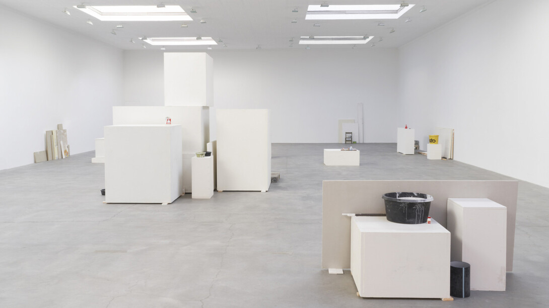 Peter Fischli and David Weiss, Polyurethane objects, exhibition view. Courtesy of Matthew Marks Gallery