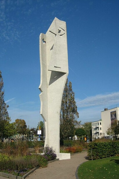 The statue "Head of female" by Pablo Picasso in Halmstad Sweden