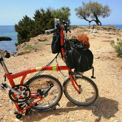 Taitù in bicicletta