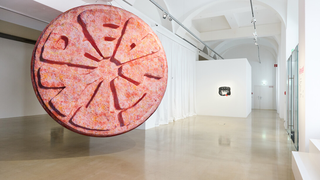Verschiedene künstler, Attitude era, ausstellungsansicht. Mit freundlicher genehmigung des Kunstraum Niederösterreich