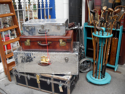 Londres. Antigüedades en el mercado de Portobello