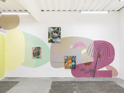 Jason Jäge, A creature having a dream about himself, exhibition view. Courtesy of Harman Projects