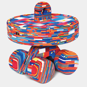 Pure gold – Upcycled! Upgraded! Courtesy of MON - Museu Oscar Niemeyer