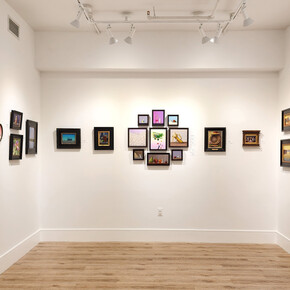 Various artists, Small works show, exhibition view. Courtesy of Rehs Contemporary
