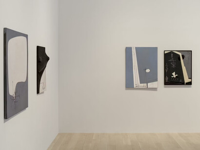 Zilia Sánchez, Topologías / Topologies, exhibition view. Courtesy of The Institute of Contemporary Art