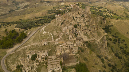 Craco vista dal drone