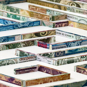 Le Supermarché des images. Courtesy of Jeu de Paume