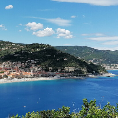 Vista panoramica su Noli (Savona)
