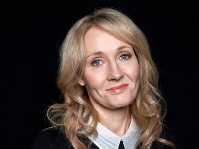 J.K. Rowling, mamma single quasi quarantenne che si è vista rifiutare il manoscritto da 12 case editrici, fino a che un editore credette nel suo Harry Potter