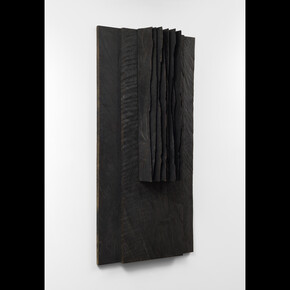 Nunzio
Sera, 1991
Combustion on wood
106 x 55 x 17.5 cm
Courtesy Mazzoleni, London – Torino
