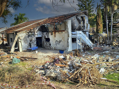 Edificio destruido en Beeri tras el ataque de Hamás a Black Sabbath el 7 de octubre de 2023
