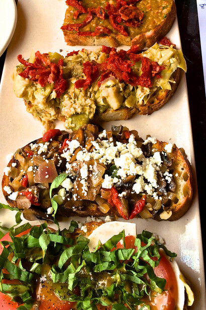 Caprese, vegetarian bruschetta © David McSpadden