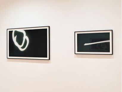 Tacita Dean, Eclipse drawings, exhibition view. Courtesy of Gemini G.E.L. at Joni Moisant Weyl 