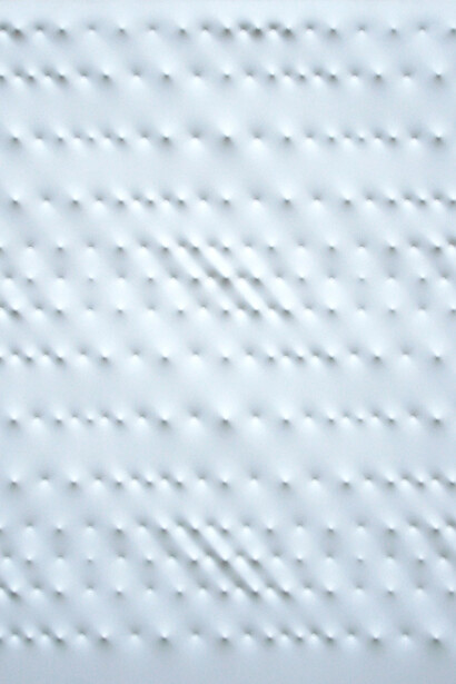 Enrico castellani, Superficie bianca, 1990, dettaglio