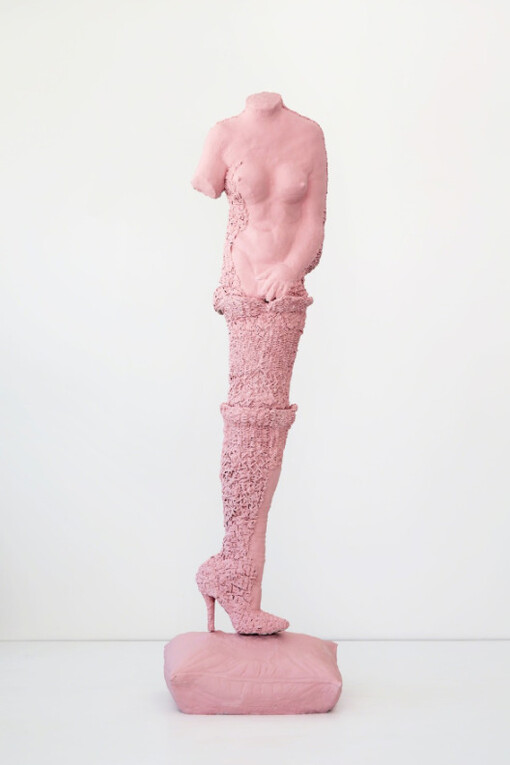 Paint, Porcelain and Pulp. Courtesy of Salon 94