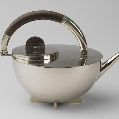 Marianne Brandt, Tea infuser