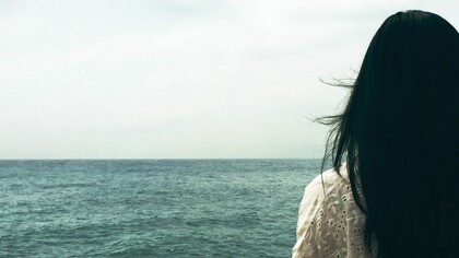 Cuando nadie me ve, me abandono a mil pensamientos