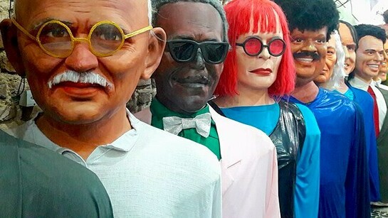 Bonecos Gigantes para a tradicional corrida no carnaval olindense