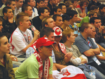 Spectators watching the Electronic Sports World Cup 2007
