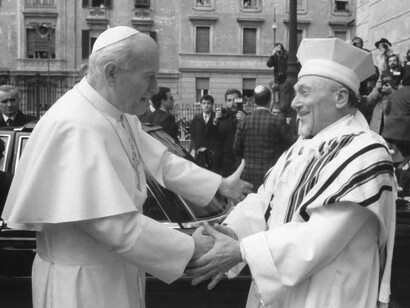 Papa Wojtyla e Elio Toaff