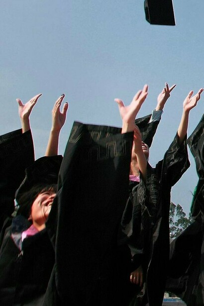 La universidad es un pequeño pedazo de mundo que todos ven desde su propia experiencia
