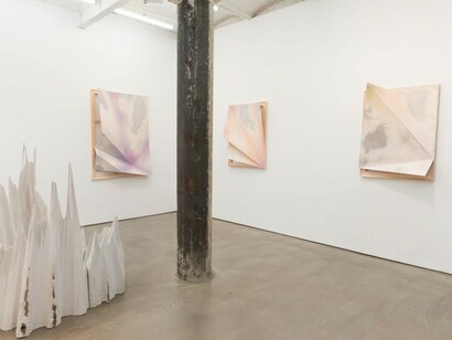 Unavoidable Encounter, Exhibition view. Courtesy of Denny Gallery