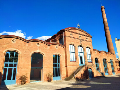 A partir de 1931, con la instauración de la Segunda República española, se observa un importante avance en la legislación laboral, particularmente en lo relativo al trabajo infantil.  Vapor Aymerich, Amat y Jover, hoy Museo, Terrassa, Cataluña, España