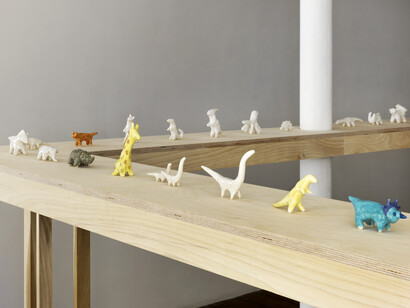 Shio Kusaka, Installation view at Greengrassi, London, 2014, Photo: Marcus Leith. Courtesy of greengrassi, London